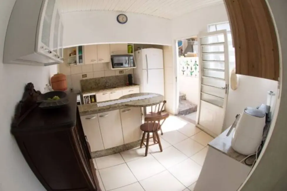 Foto 3 de Casa com 3 quartos à venda, 160m2 em Centro, Taubate - SP