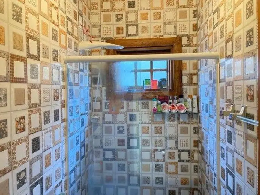 Foto 8 de Casa com 2 quartos à venda, 175m2 em Piracangaguá, Taubate - SP