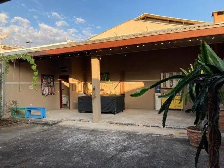 Foto 5 de Casa com 2 quartos à venda, 175m2 em Piracangaguá, Taubate - SP