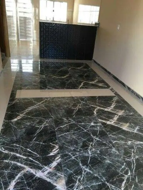 Foto 5 de Casa com 2 quartos à venda, 96m2 em Esplanada Santa Helena, Taubate - SP