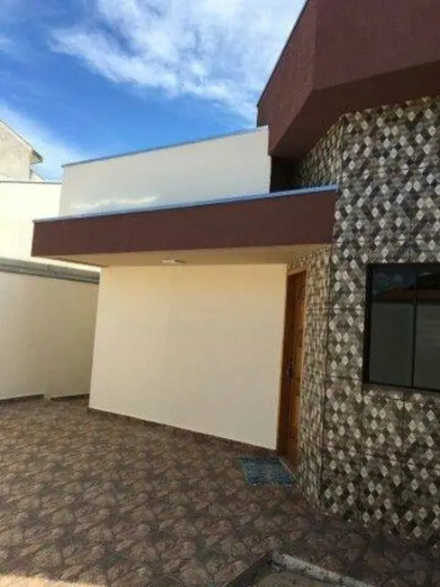 Foto 4 de Casa com 2 quartos à venda, 96m2 em Esplanada Santa Helena, Taubate - SP