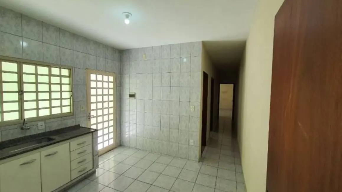 Foto 5 de Casa com 2 quartos à venda, 96m2 em Esplanada Independência, Taubate - SP