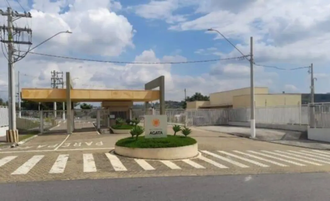 Foto 1 de Terreno / Lote à venda, 338m2 em Centro, Taubate - SP