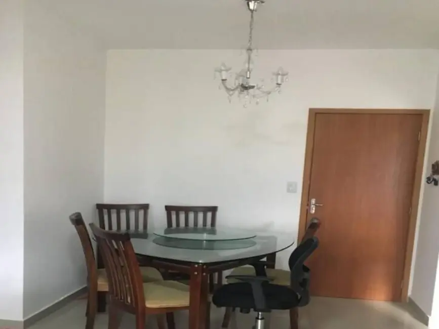 Foto 3 de Apartamento com 2 quartos à venda, 52m2 em Vila Aparecida, Taubate - SP