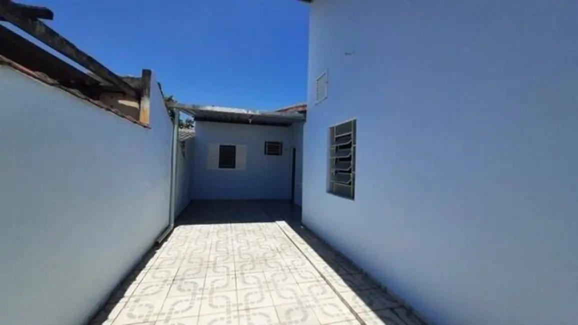 Casa com 3 quartos à venda, 160m2 em Residencial Vale das Acácias, Pindamonhangaba - SP - imagem 4 Foto 4 de Casa com 3 quartos à venda, 160m2 em Residencial Vale das Acácias, Pindamonhangaba - SP
