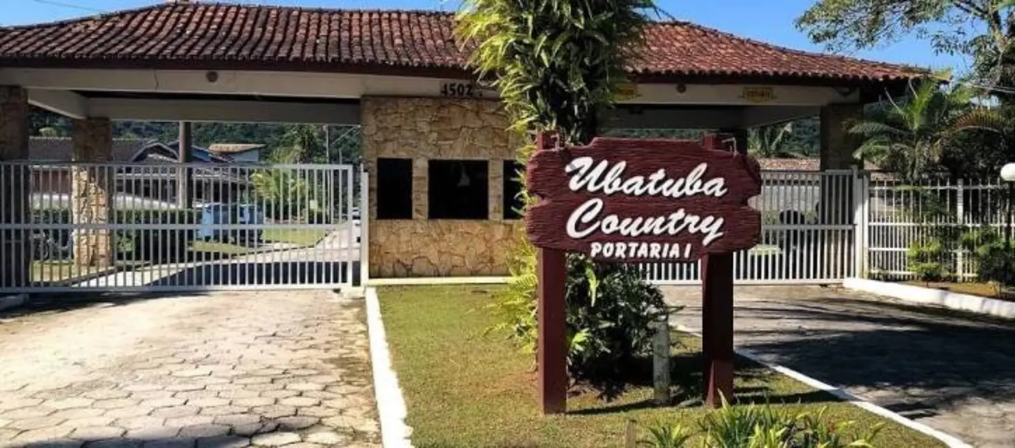 Foto 2 de Casa com 3 quartos à venda, 450m2 em Ubatuba - SP