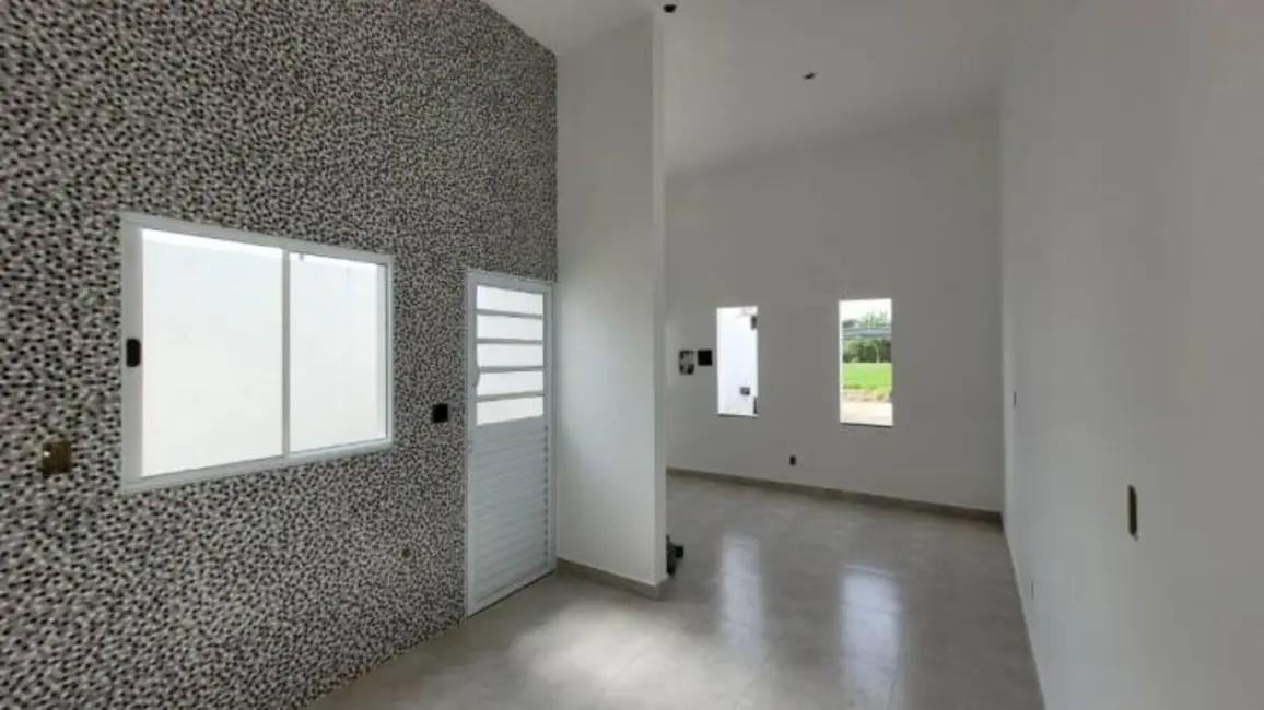 Casa com 2 quartos à venda, 60m2 em Residencial e Comercial Portal dos Eucaliptos, Pindamonhangaba - SP - imagem 6 Foto 6 de Casa com 2 quartos à venda, 60m2 em Residencial e Comercial Portal dos Eucaliptos, Pindamonhangaba - SP