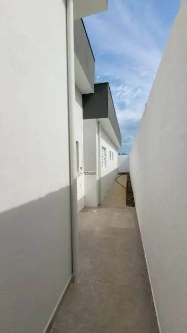 Casa com 2 quartos à venda, 60m2 em Residencial e Comercial Portal dos Eucaliptos, Pindamonhangaba - SP - imagem 3 Foto 3 de Casa com 2 quartos à venda, 60m2 em Residencial e Comercial Portal dos Eucaliptos, Pindamonhangaba - SP