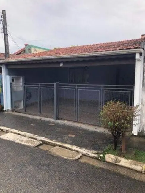 Foto 2 de Casa com 3 quartos à venda, 190m2 em Quiririm, Taubate - SP