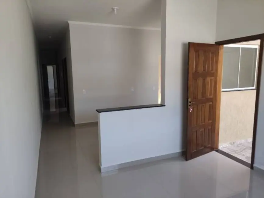 Foto 5 de Casa com 3 quartos à venda, 150m2 em Vista Alegre, Taubate - SP