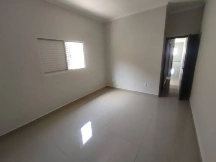 Foto 9 de Casa com 3 quartos à venda, 150m2 em Vista Alegre, Taubate - SP