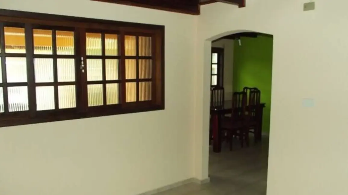 Foto 8 de Sobrado com 4 quartos à venda, 212m2 em Centro, Ubatuba - SP