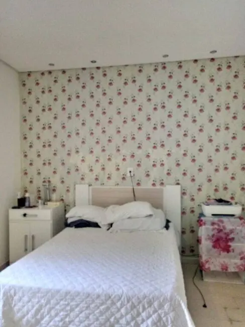 Foto 2 de Casa com 3 quartos à venda, 150m2 em Tremembe - SP