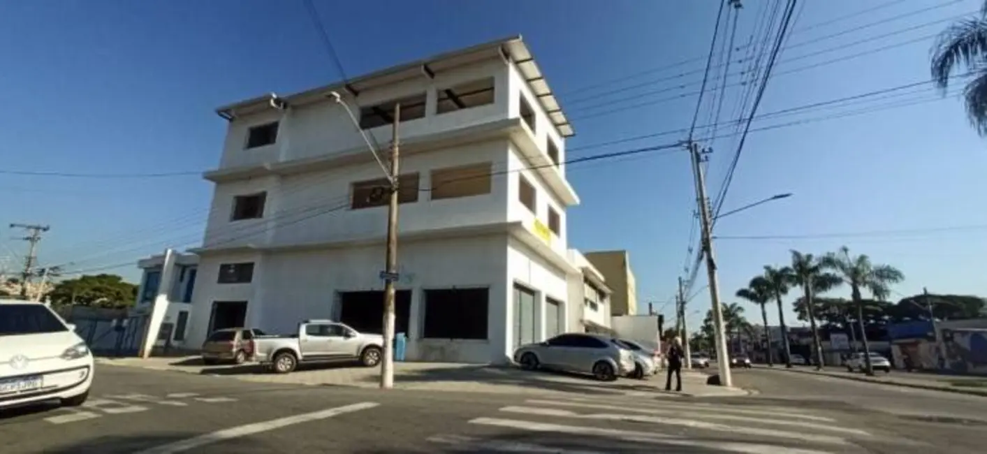 Foto 2 de Sala Comercial para alugar, 575m2 em Centro, Taubate - SP