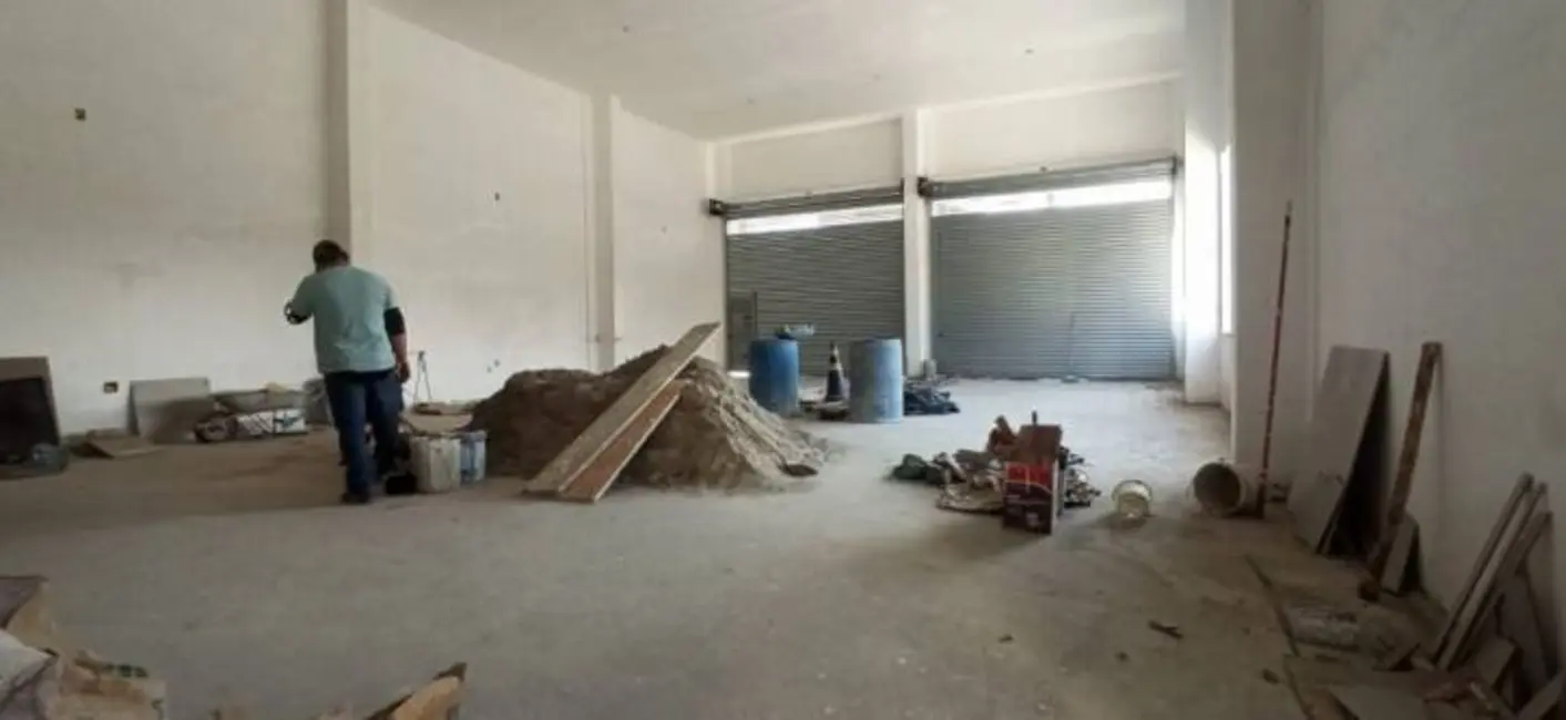 Foto 8 de Sala Comercial para alugar, 575m2 em Centro, Taubate - SP