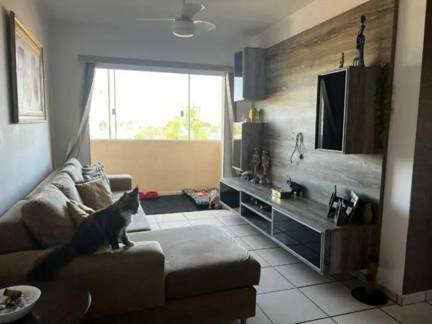 Foto 2 de Apartamento com 2 quartos à venda, 72m2 em Vila São Geraldo, Taubate - SP