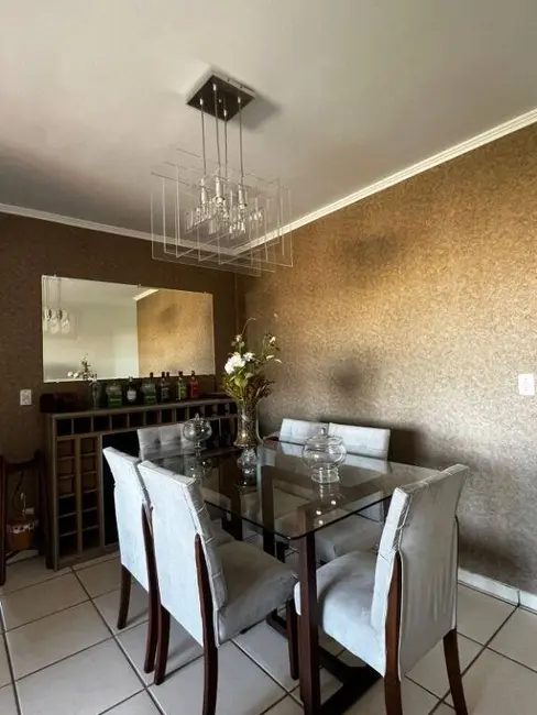 Foto 4 de Apartamento com 2 quartos à venda, 72m2 em Vila São Geraldo, Taubate - SP