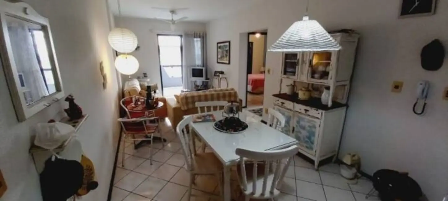 Foto 2 de Apartamento com 2 quartos à venda, 60m2 em Ubatuba - SP