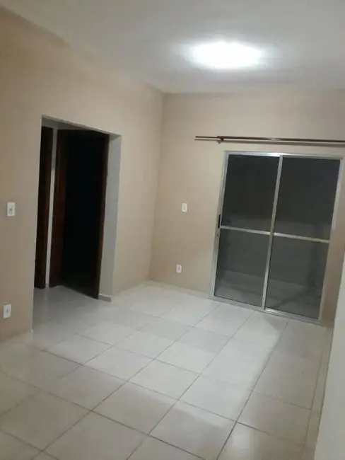 Foto 2 de Apartamento com 2 quartos à venda, 55m2 em Água Quente, Taubate - SP