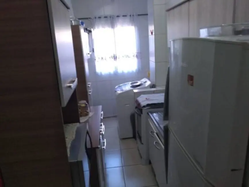 Foto 8 de Apartamento com 2 quartos à venda, 55m2 em Água Quente, Taubate - SP