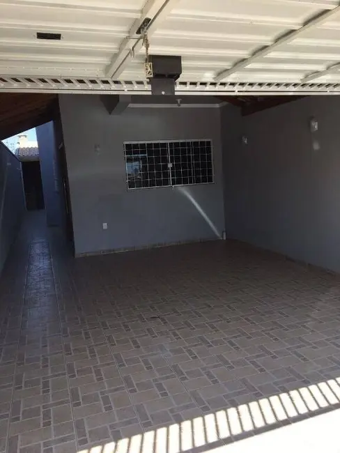 Foto 4 de Sobrado com 3 quartos à venda, 110m2 em Piracangaguá, Taubate - SP