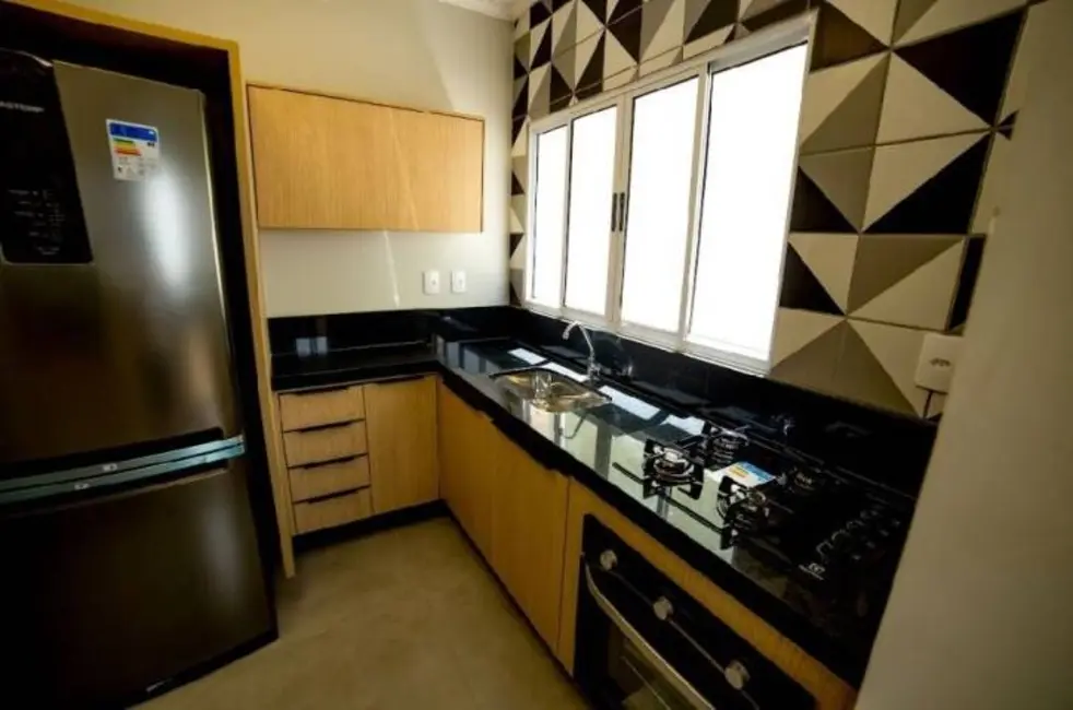 Foto 7 de Sobrado com 3 quartos à venda, 107m2 em Jardim Califórnia, Taubate - SP