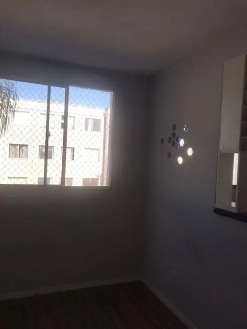 Foto 2 de Apartamento com 2 quartos à venda, 54m2 em Crispim, Pindamonhangaba - SP