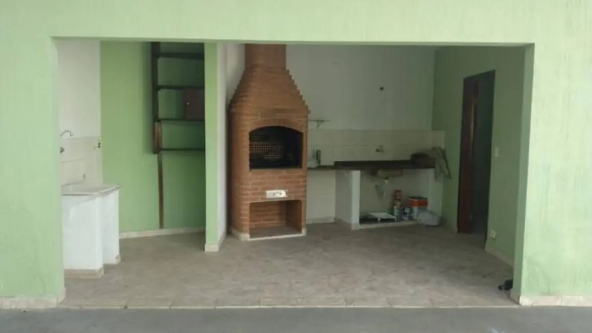 Foto 5 de Casa com 4 quartos à venda, 240m2 em Jardim Ana Emilia, Taubate - SP