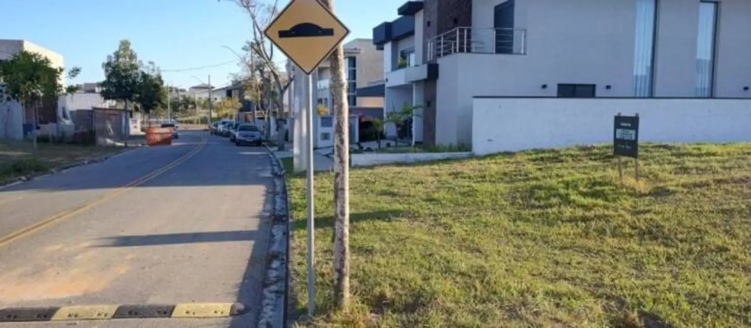 Foto 4 de Terreno / Lote à venda, 314m2 em Taubate - SP