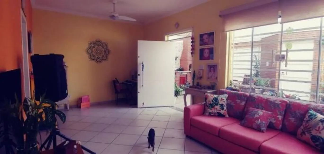 Foto 2 de Casa com 3 quartos à venda, 117m2 em Residencial Campo Belo, Pindamonhangaba - SP