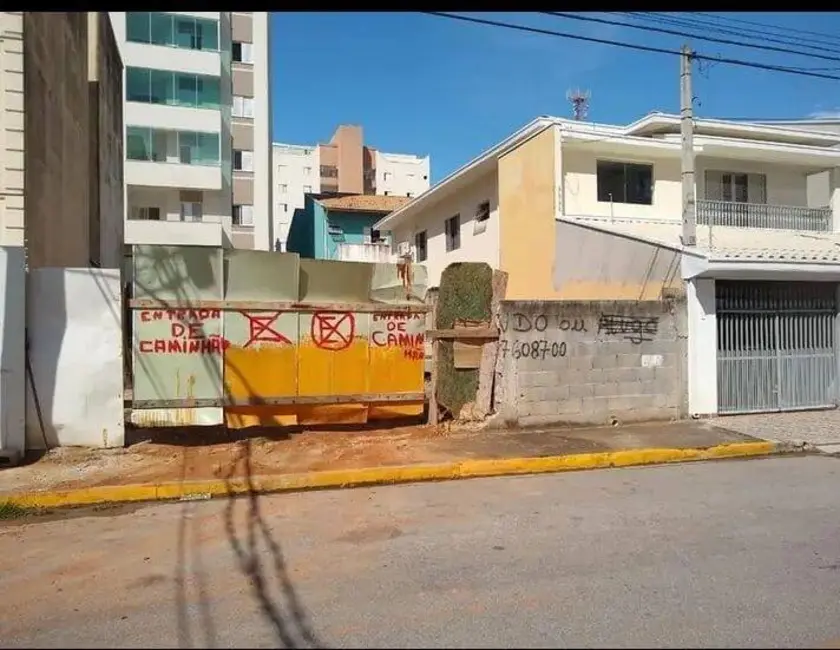Foto 3 de Terreno / Lote à venda, 260m2 em Lavadouro de Areia, Taubate - SP