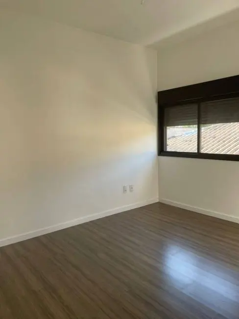 Foto 5 de Casa com 3 quartos à venda, 242m2 em Vila Costa, Taubate - SP