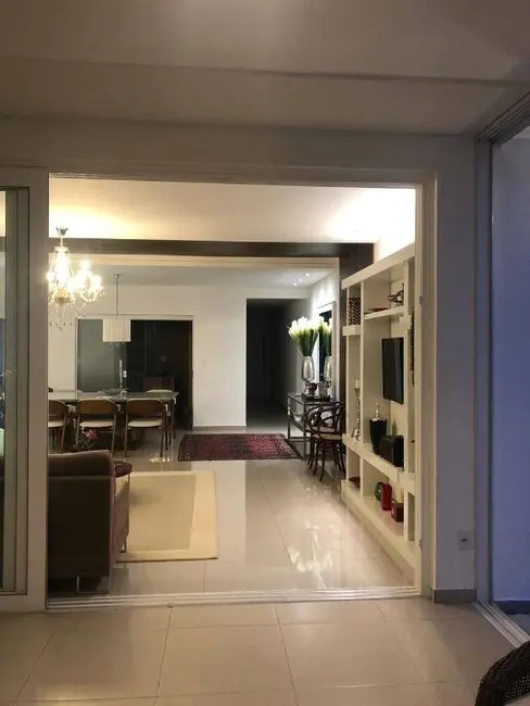 Foto 7 de Sobrado com 4 quartos à venda, 350m2 em Vila Costa, Taubate - SP