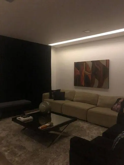 Foto 4 de Sobrado com 4 quartos à venda, 350m2 em Vila Costa, Taubate - SP