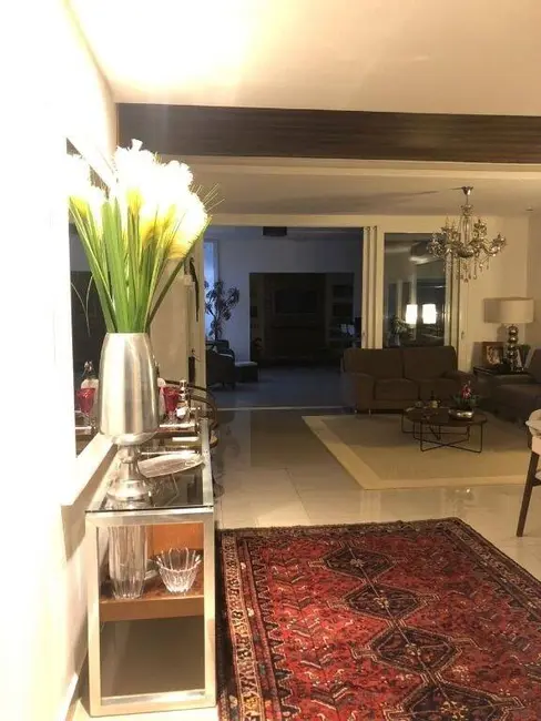 Foto 5 de Sobrado com 4 quartos à venda, 350m2 em Vila Costa, Taubate - SP