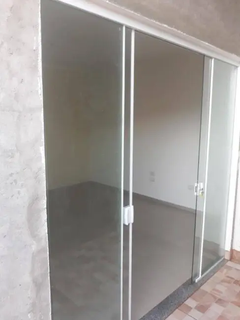 Foto 4 de Casa com 2 quartos à venda, 70m2 em Parque São Luís, Taubate - SP
