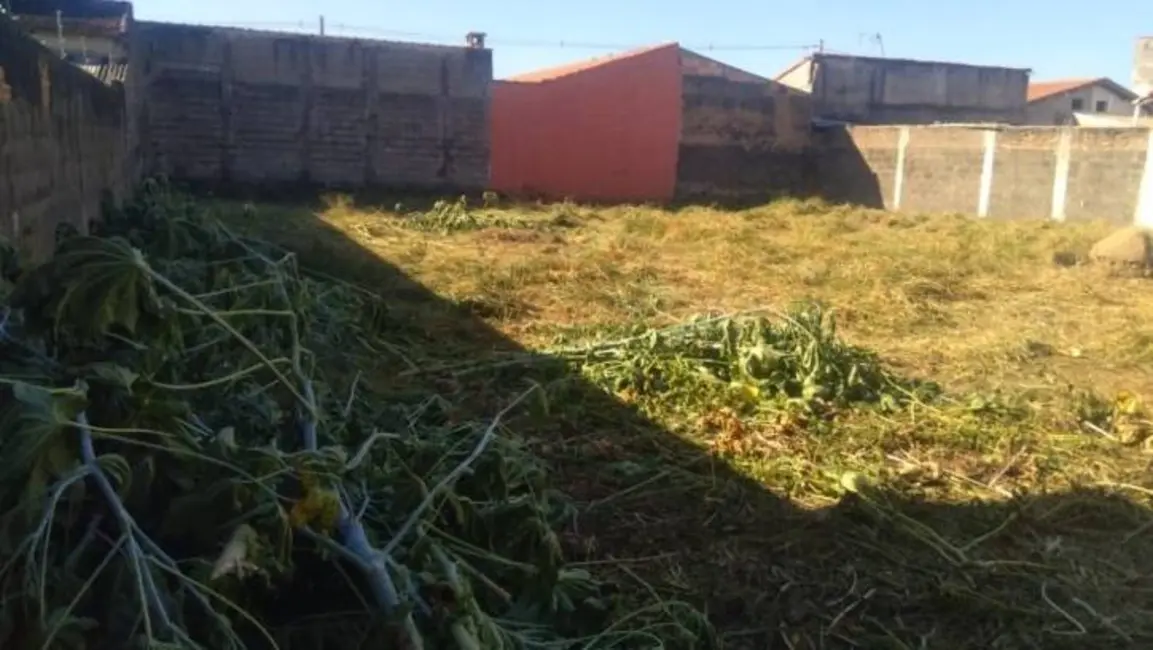 Foto 4 de Terreno / Lote à venda, 500m2 em Jardim Ana Rosa, Taubate - SP