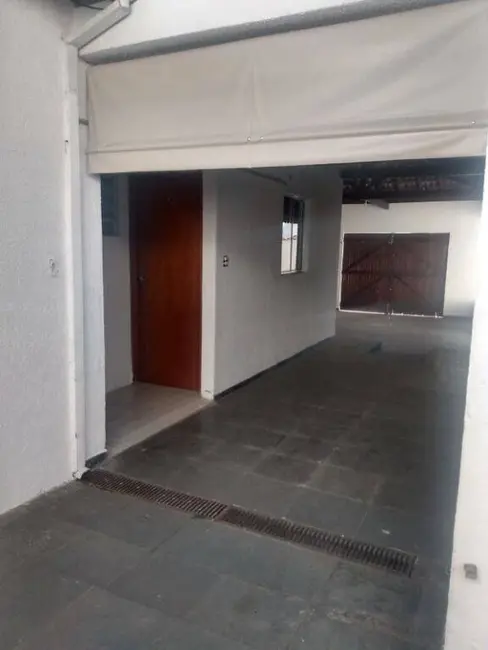 Foto 5 de Casa com 3 quartos à venda, 377m2 em Jardim das Nações, Taubate - SP