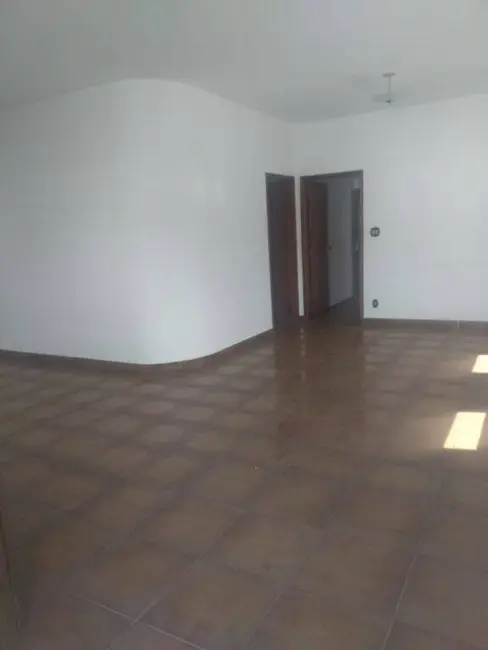 Foto 9 de Casa com 3 quartos à venda, 377m2 em Jardim das Nações, Taubate - SP