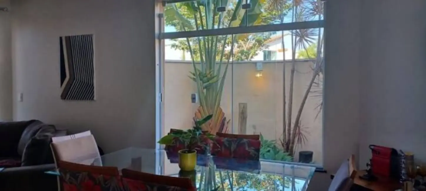 Foto 7 de Sobrado com 4 quartos à venda e para alugar, 213m2 em Tremembe - SP