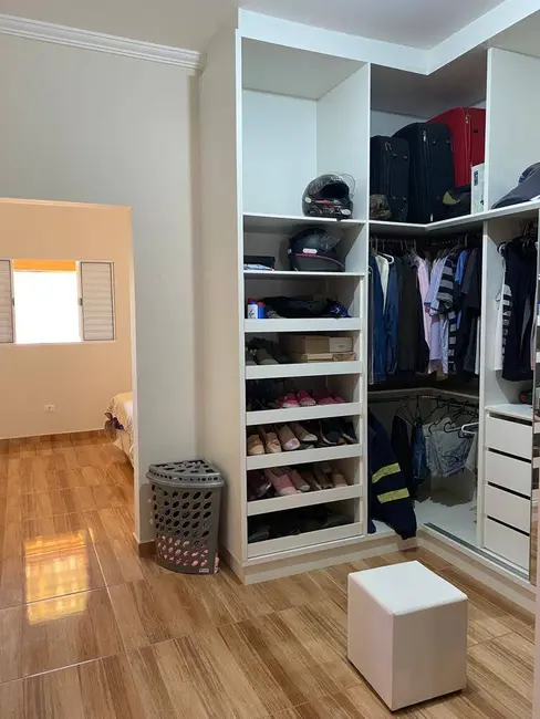 Foto 6 de Chácara com 3 quartos à venda, 1000m2 em Barreiro, Taubate - SP