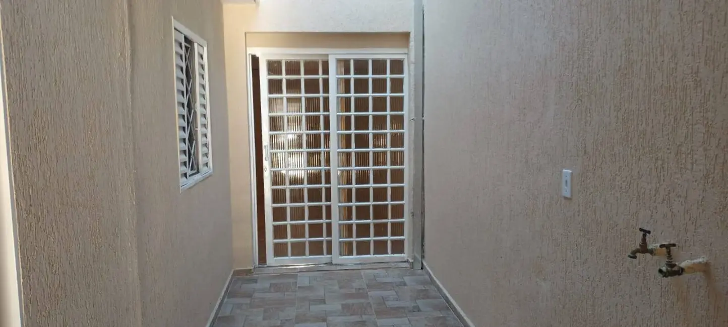 Foto 6 de Casa com 4 quartos à venda, 250m2 em Jardim Jaraguá, Taubate - SP