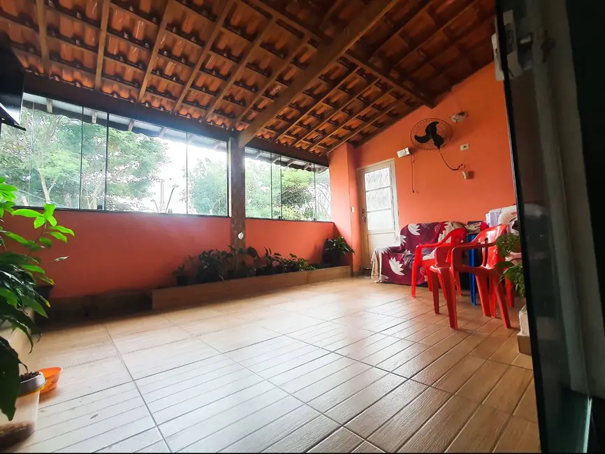 Foto 8 de Casa com 4 quartos à venda, 300m2 em Jardim América, Taubate - SP