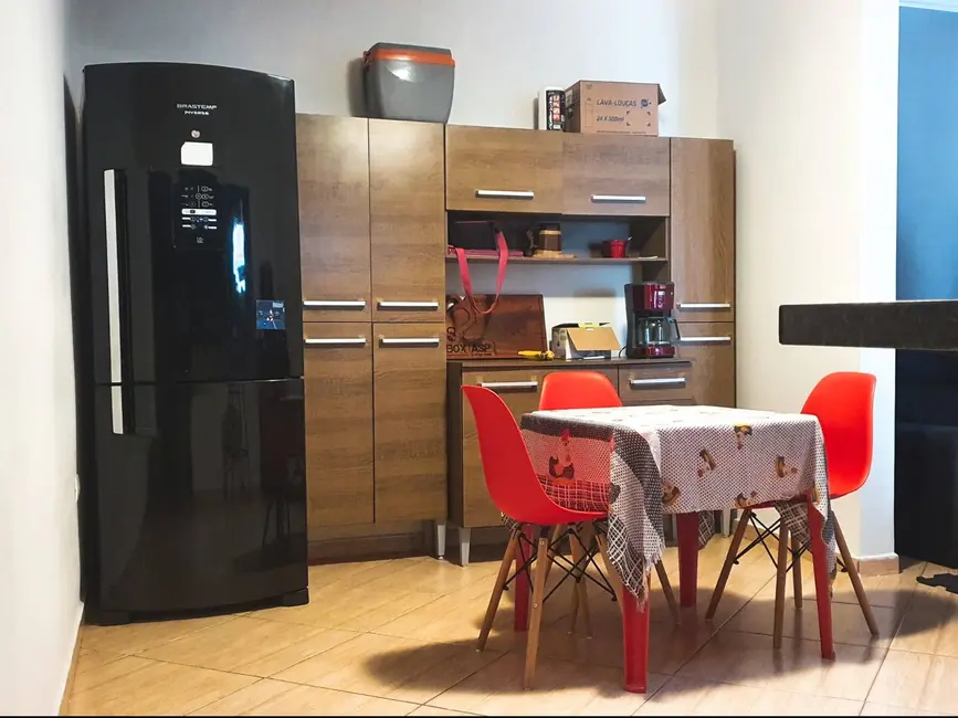 Foto 6 de Casa com 4 quartos à venda, 300m2 em Jardim América, Taubate - SP