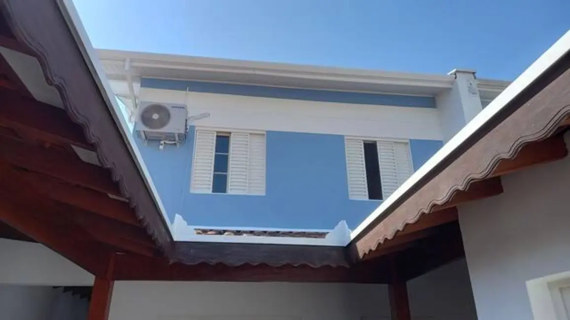 Foto 3 de Casa de Condomínio com 3 quartos à venda, 140m2 em Parque São Cristóvão, Taubate - SP