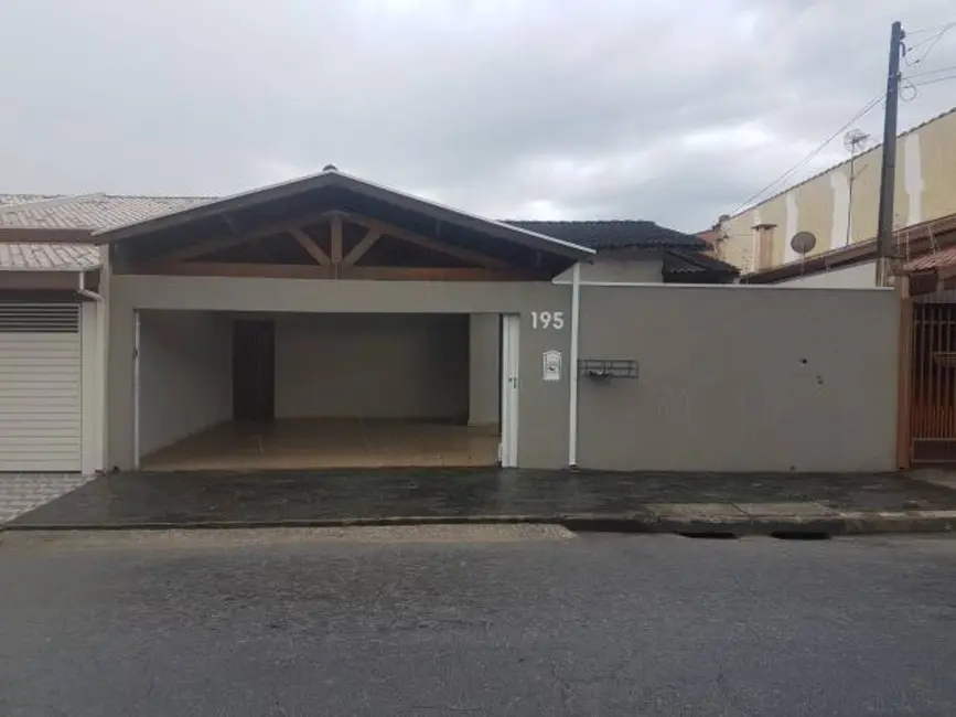 Foto 1 de Casa com 1 quarto à venda, 250m2 em Parque São Luís, Taubate - SP