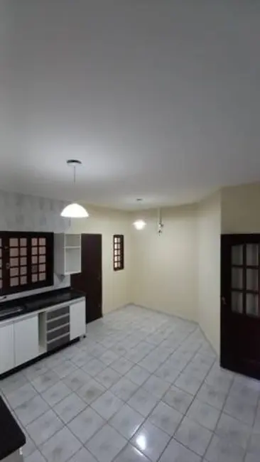 Casa com 1 quarto à venda, 250m2 em Parque São Luís, Taubate - SP - imagem 6 Foto 6 de Casa com 1 quarto à venda, 250m2 em Parque São Luís, Taubate - SP