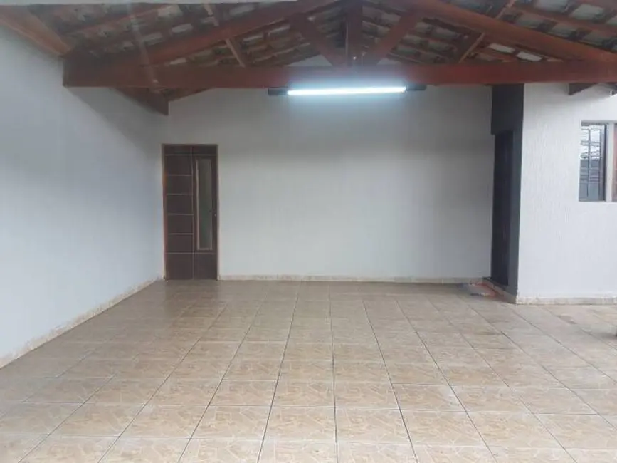 Casa com 1 quarto à venda, 250m2 em Parque São Luís, Taubate - SP - imagem 5 Foto 5 de Casa com 1 quarto à venda, 250m2 em Parque São Luís, Taubate - SP