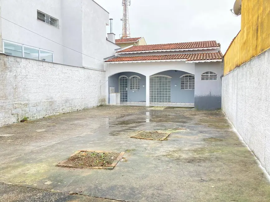Foto 5 de Casa à venda, 200m2 em Quiririm, Taubate - SP