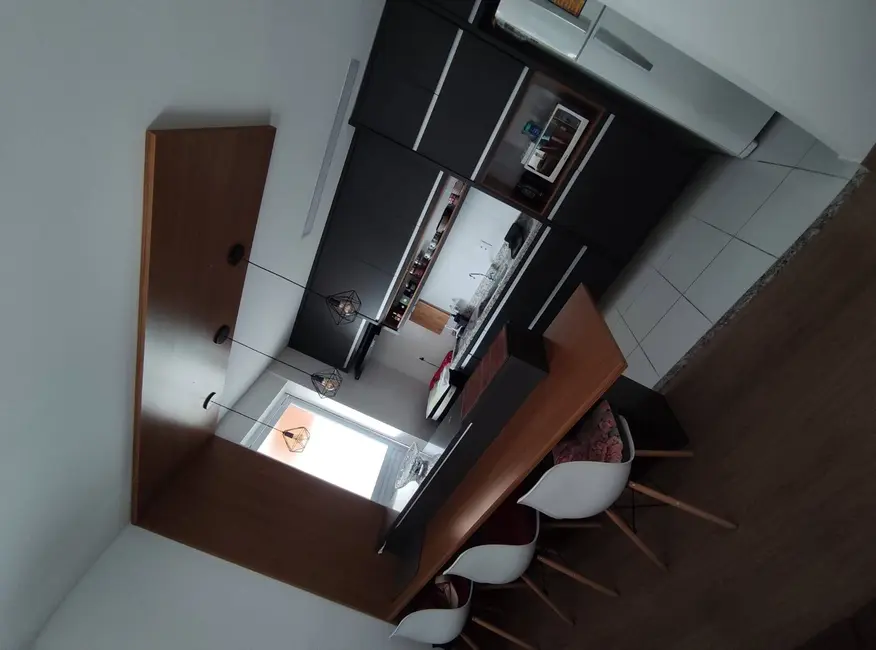 Foto 7 de Apartamento com 3 quartos à venda e para alugar, 80m2 em Granjas Santa Terezinha, Taubate - SP